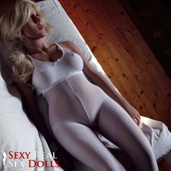 135cm (4ft5') Viola Naughty Doll, YL Doll, 135 cm (4'4 ft) Viola Naughty Real Sex Doll. Free Shipping Worldwie, Sexy Real Sex Dolls