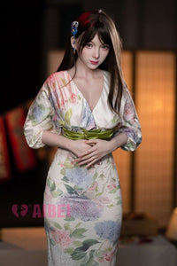 167cm (5ft4