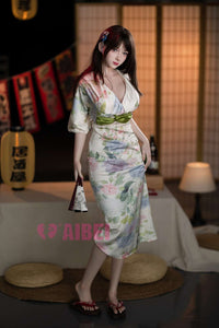 167cm (5ft4