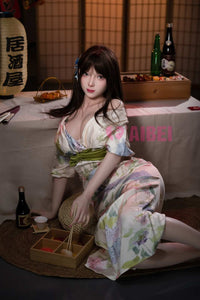167cm (5ft4