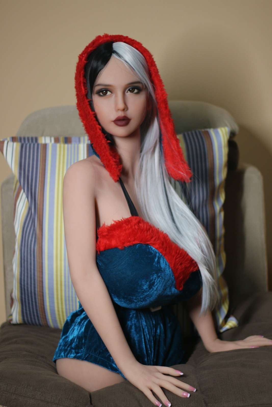 85cm (2ft9') L-Cup Small Love Doll Torso - Head#233 - Cruella