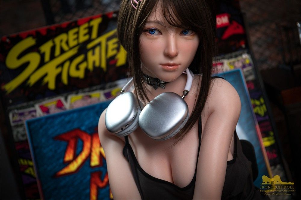 148cm (4ft10') PLUS Silicone Mini Sexdoll - Barbie