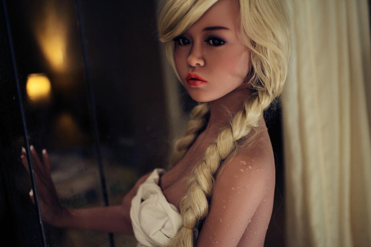 156cm (5ft1') C-cup. Sexy Real Sex Doll with Head #88