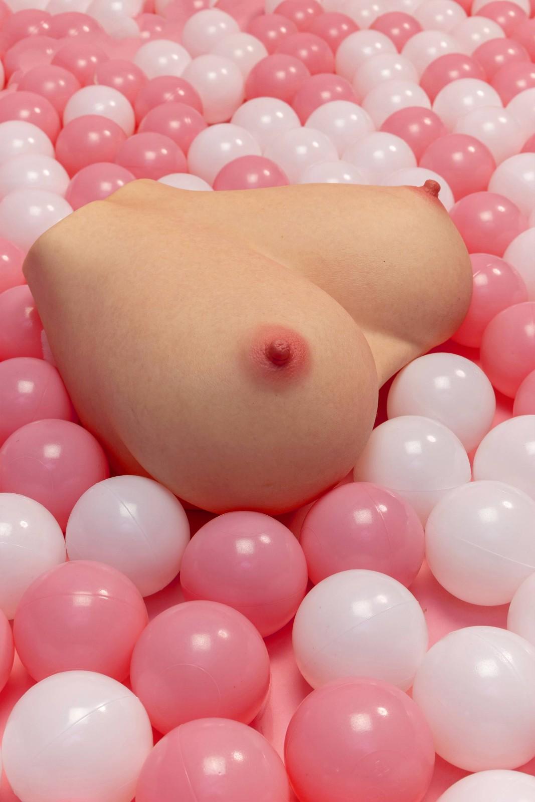 22cm (8.7") LoveNestle Series Jiggly Breast Silicone Doll - Muse I