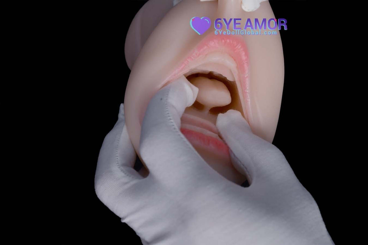10cm (3.9") Blowjob Mouth with Teeth Masturbator ( Model# LY0011)