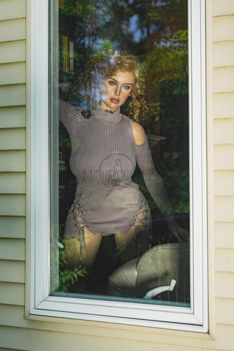 162cm (5ft4') I-Cup Curvy body with Curly Fry Hair Sex Doll - Idara