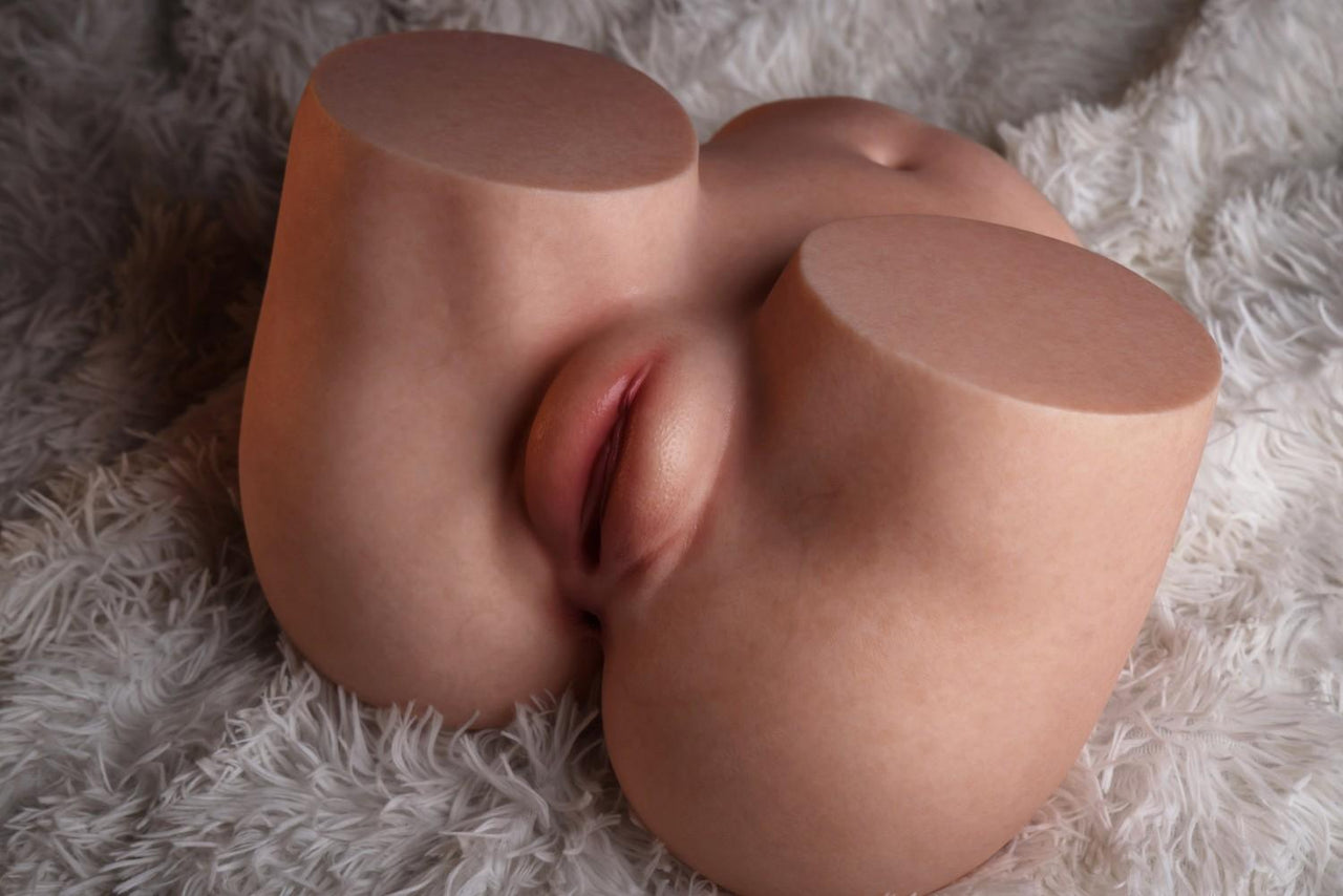 Erovenus EroVenus LoveNestle - Realistic Pussy Silicone Sex Doll Bubble Butt - Lucy - In Stock