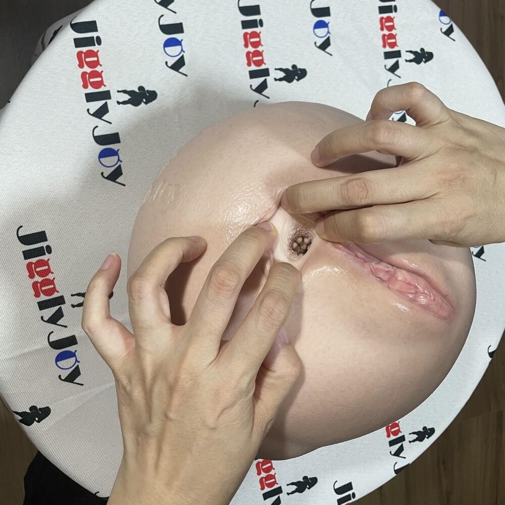 Jiggly Joy 6.5kg (14.3 lbs) Jewel Onahole Ball 5 Holes in One Masturbation Toy